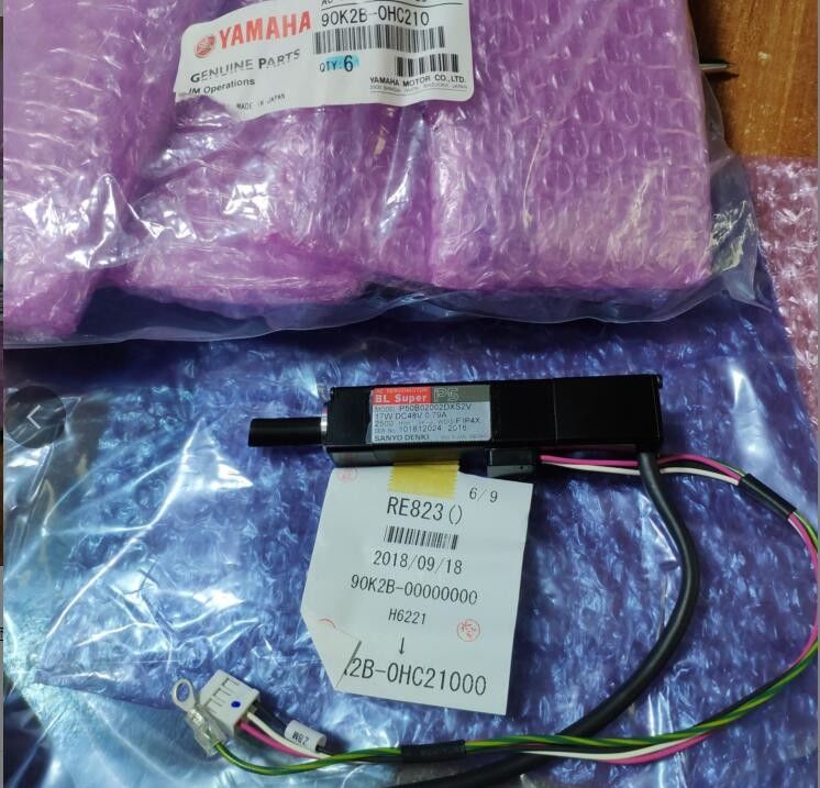 YG100 Z8 Servo Motor SMT Machine Parts 90K2B-0HC210 New Condition Z Motor P50B02002DXS2V